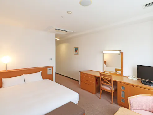 高級雙人房【床寬154公分】