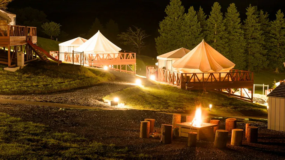 Hawaiians Glamping Mauna Village