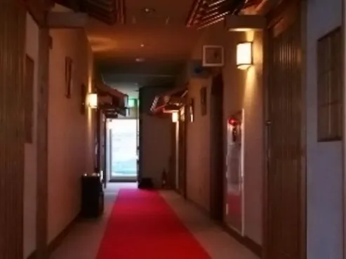 【ตัวอย่างอาคารหลัก】ห้องพักที่มีบรรยากาศสงบ