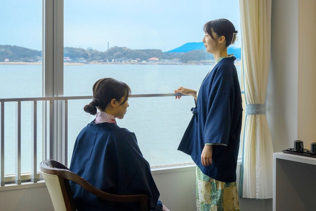Lakeside Onsen Inn Kunibiki Glamping Base IZUMO