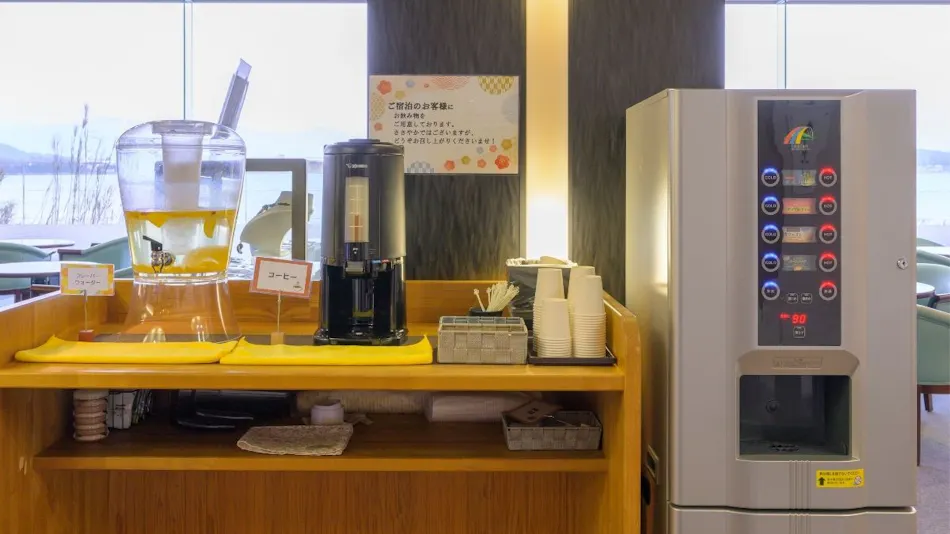 Lakeside Onsen Inn Kunibiki Glamping Base IZUMO
