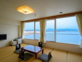 湖畔の温泉宿　くにびき