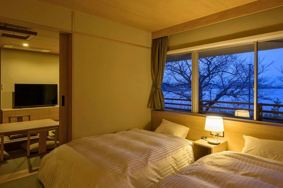 Lakeside Onsen Inn Kunibiki Glamping Base IZUMO