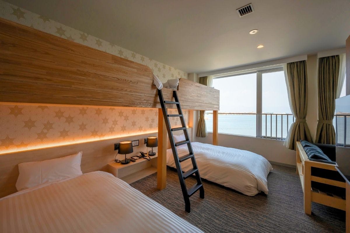 Lakeside Onsen Inn Kunibiki Glamping Base IZUMO