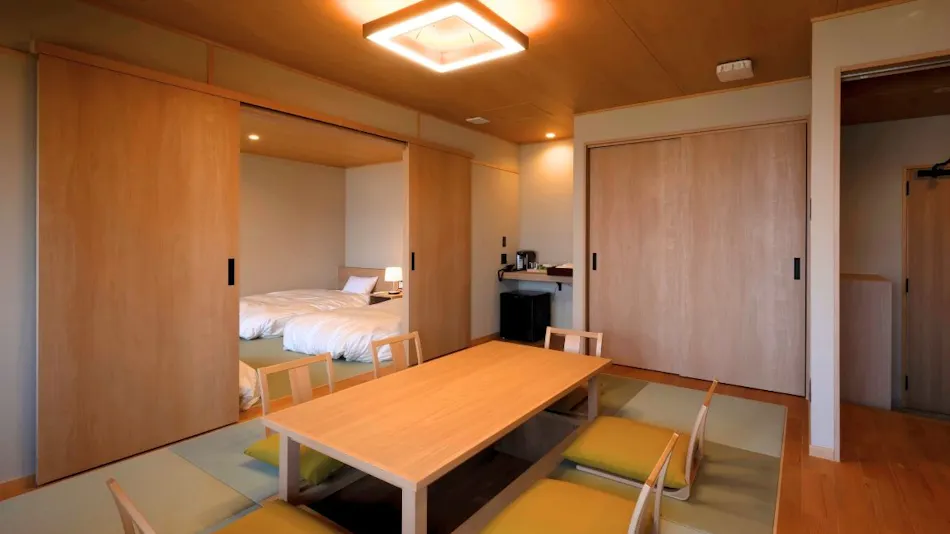 Lakeside Onsen Inn Kunibiki Glamping Base IZUMO