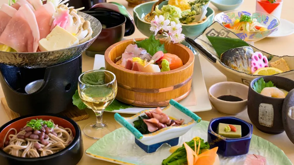 Lakeside Onsen Inn Kunibiki Glamping Base IZUMO