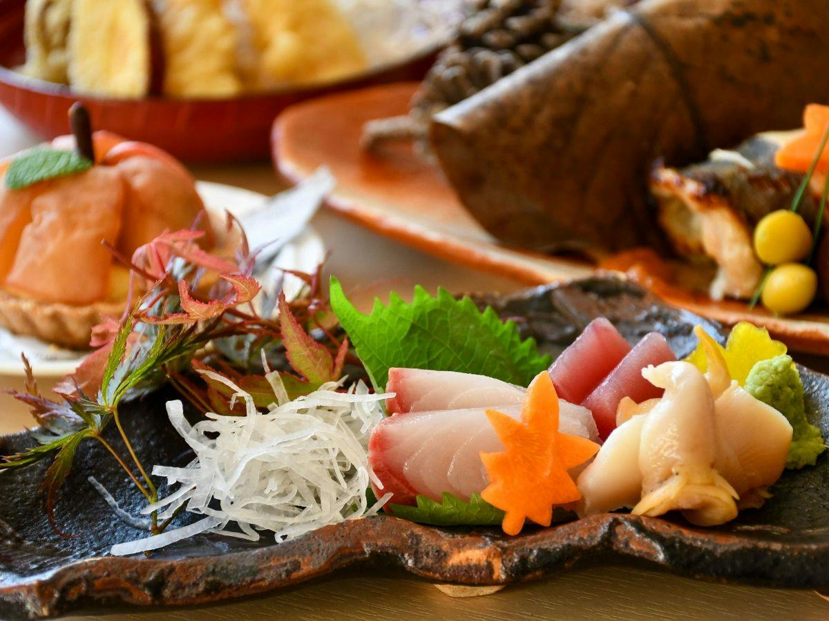 Lakeside Onsen Inn Kunibiki Glamping Base IZUMO
