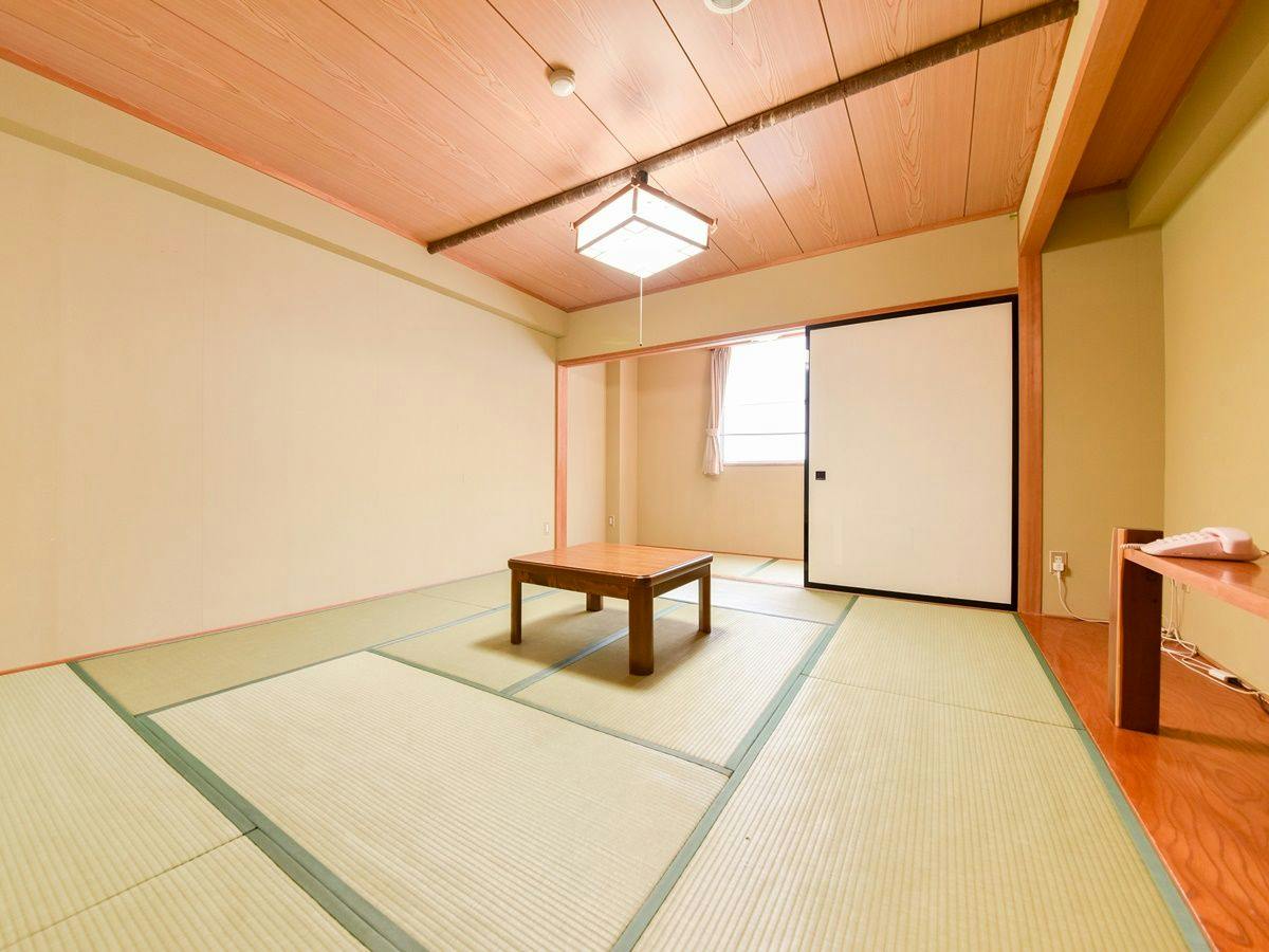 Hokushiga Grand Hotel & West
