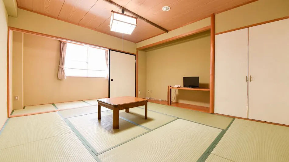 Hokushiga Grand Hotel & West