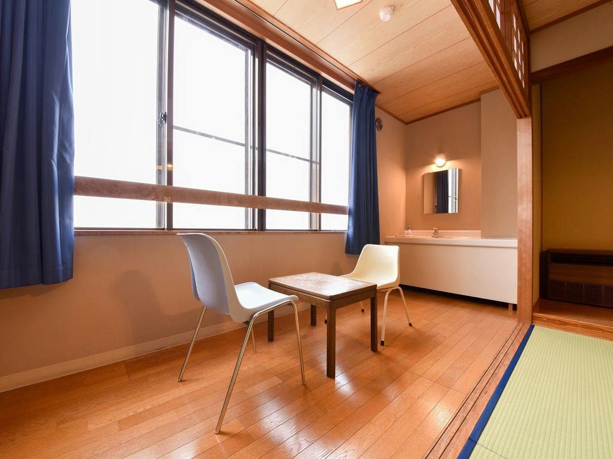 Hokushiga Grand Hotel & West