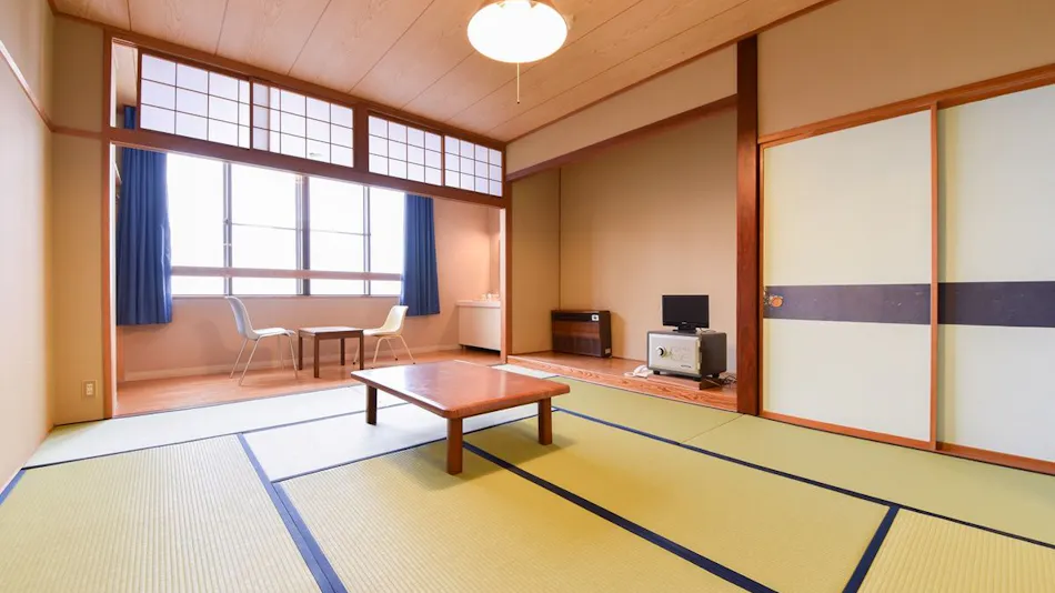 Hokushiga Grand Hotel & West