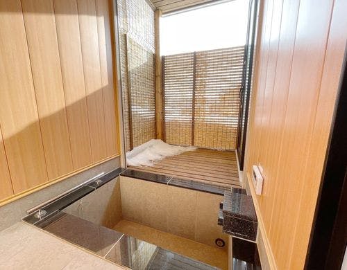 露天風呂となります。