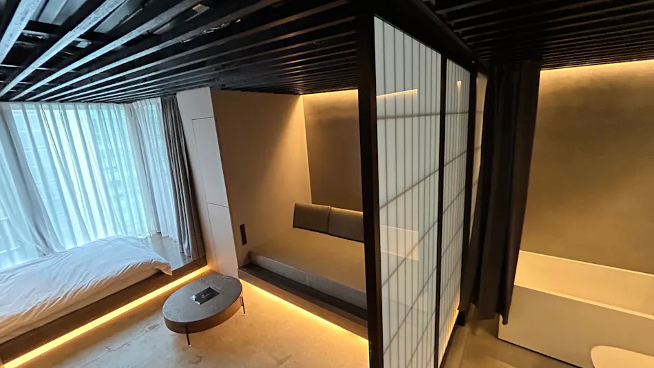 Amane Cell Hotel