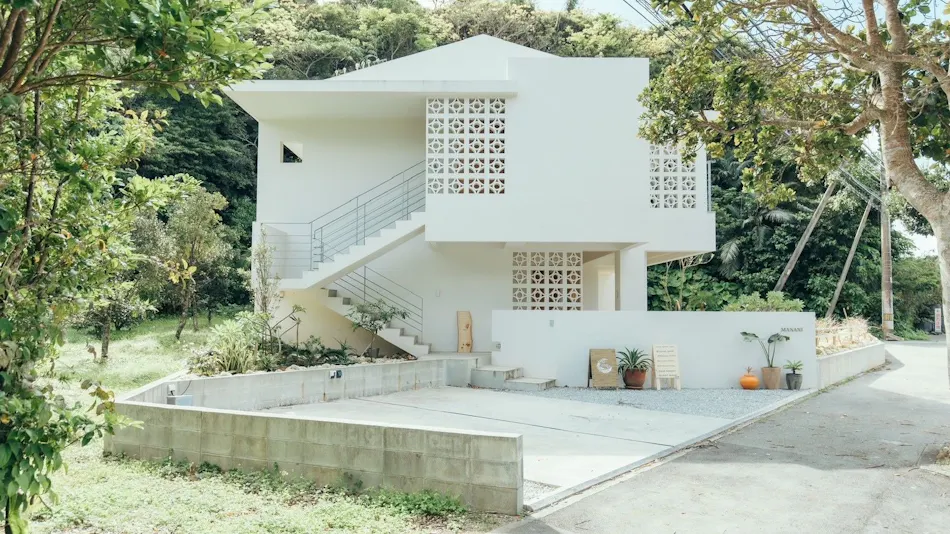 MANANI