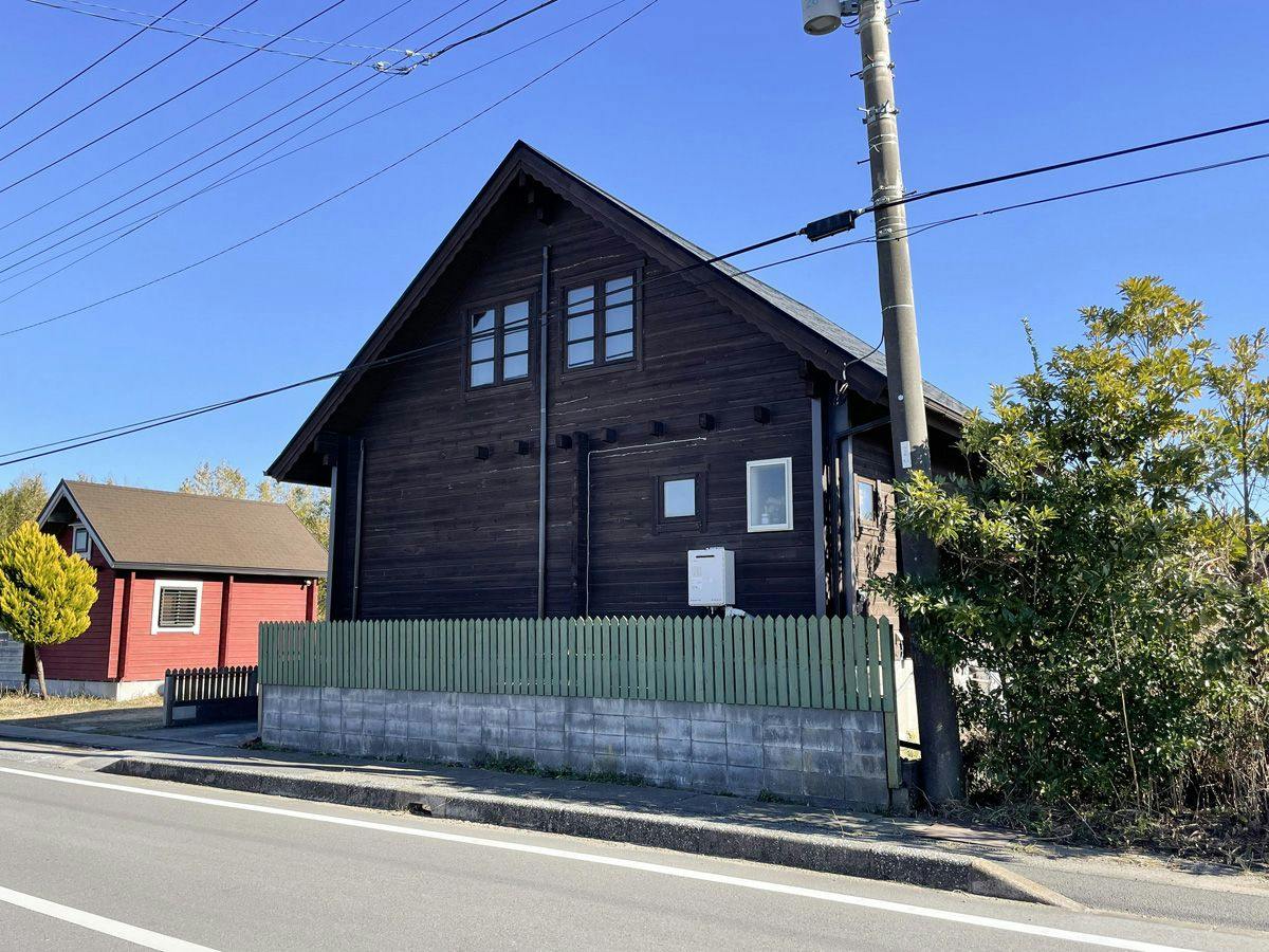 Dog Cottage D-99