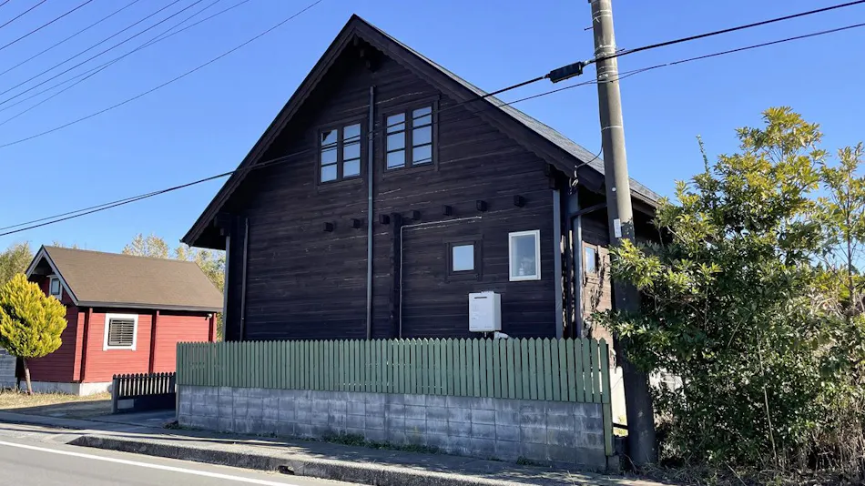 Dog Cottage D-99