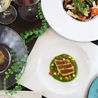 #อาหารเย็น คอร์สเต็มรูปแบบที่เพลิดเพลินได้ด้วยทั้งห้าประสาทสัมผัส