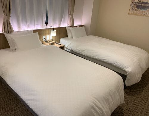 デラックスツイン