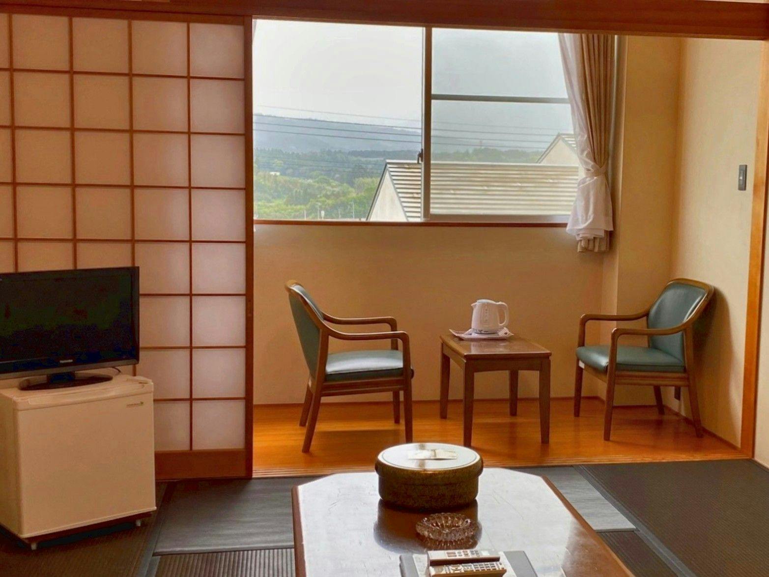 ห้องพักแบบญี่ปุ่น ชั้น 2 ขนาด 8 เสื่อทาทามิ / ตัวอย่าง