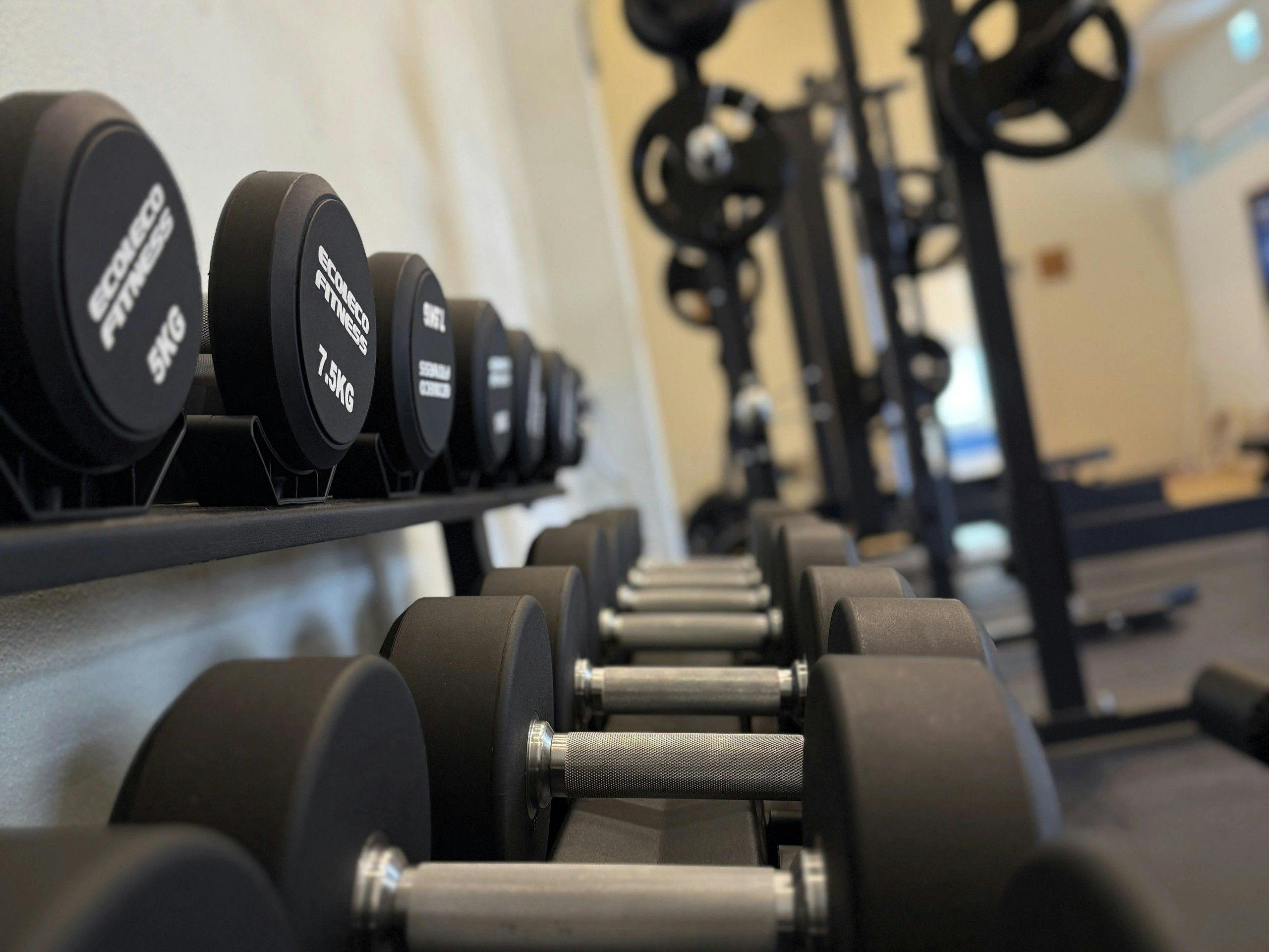 SPAFIT 24/7 (ยิมและสระว่ายน้ำ)