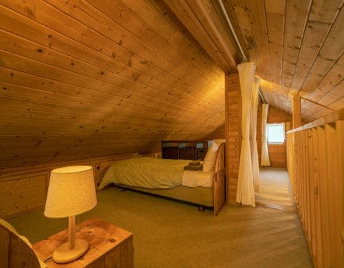 コテージ5名定員（寝室）