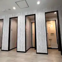 ห้องอาบน้ำรวม (ชั้น 6)