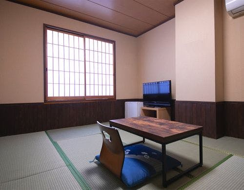 【本館和陽館：和室6-8畳】トイレ付 喫煙