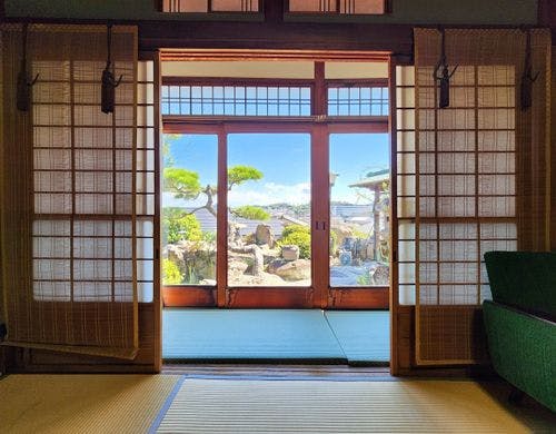 【客室（松）】