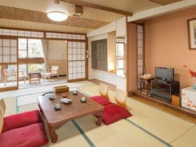 磐梯西村屋