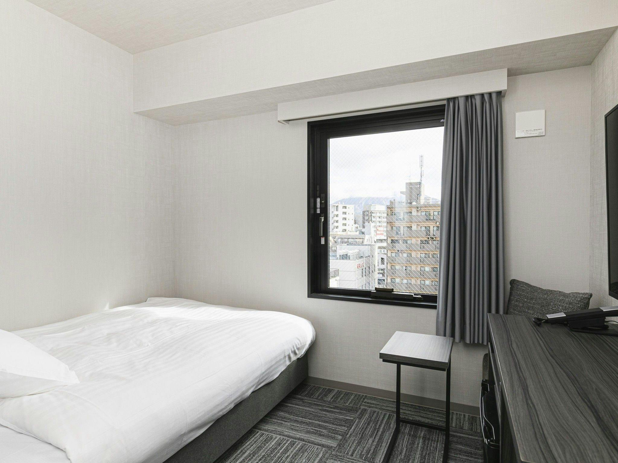 HOTEL NOIR