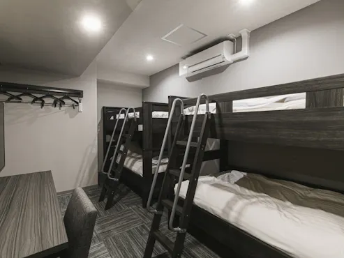 ห้องพัก / สี่คน / 18 ตารางเมตร