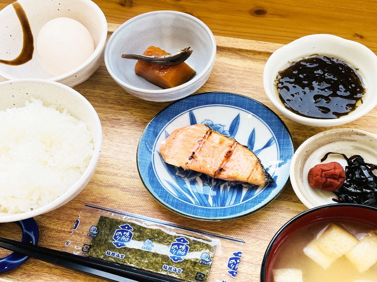 Umi no Gohan-ya Nora Mare