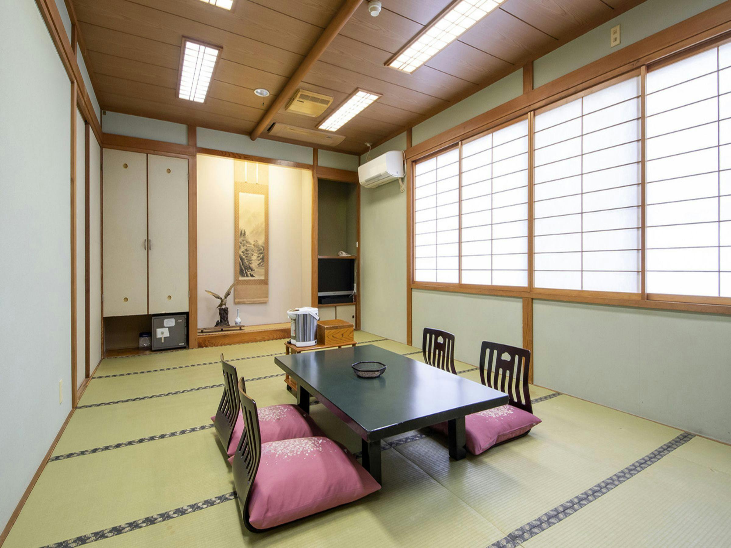 Tatsumi Kanhiro Hotel