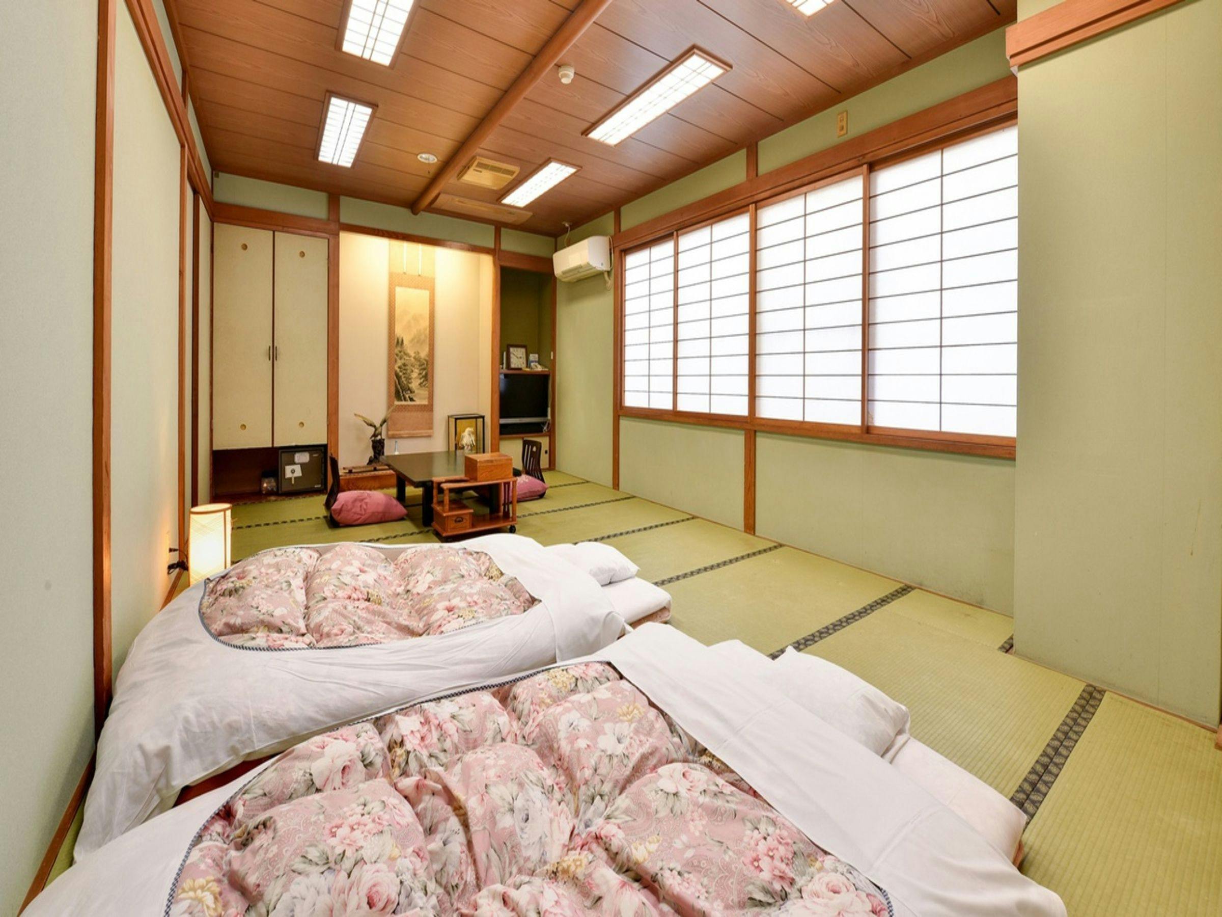Tatsumi Kanhiro Hotel