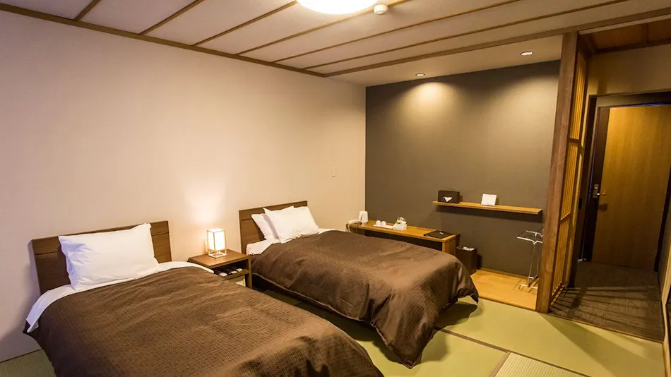 Gimpo Onsen School's Nest