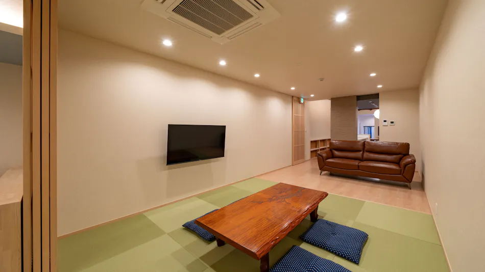 UTAKATA HOTEL HIMEJI