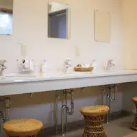 ห้องอาบน้ำรวม 2