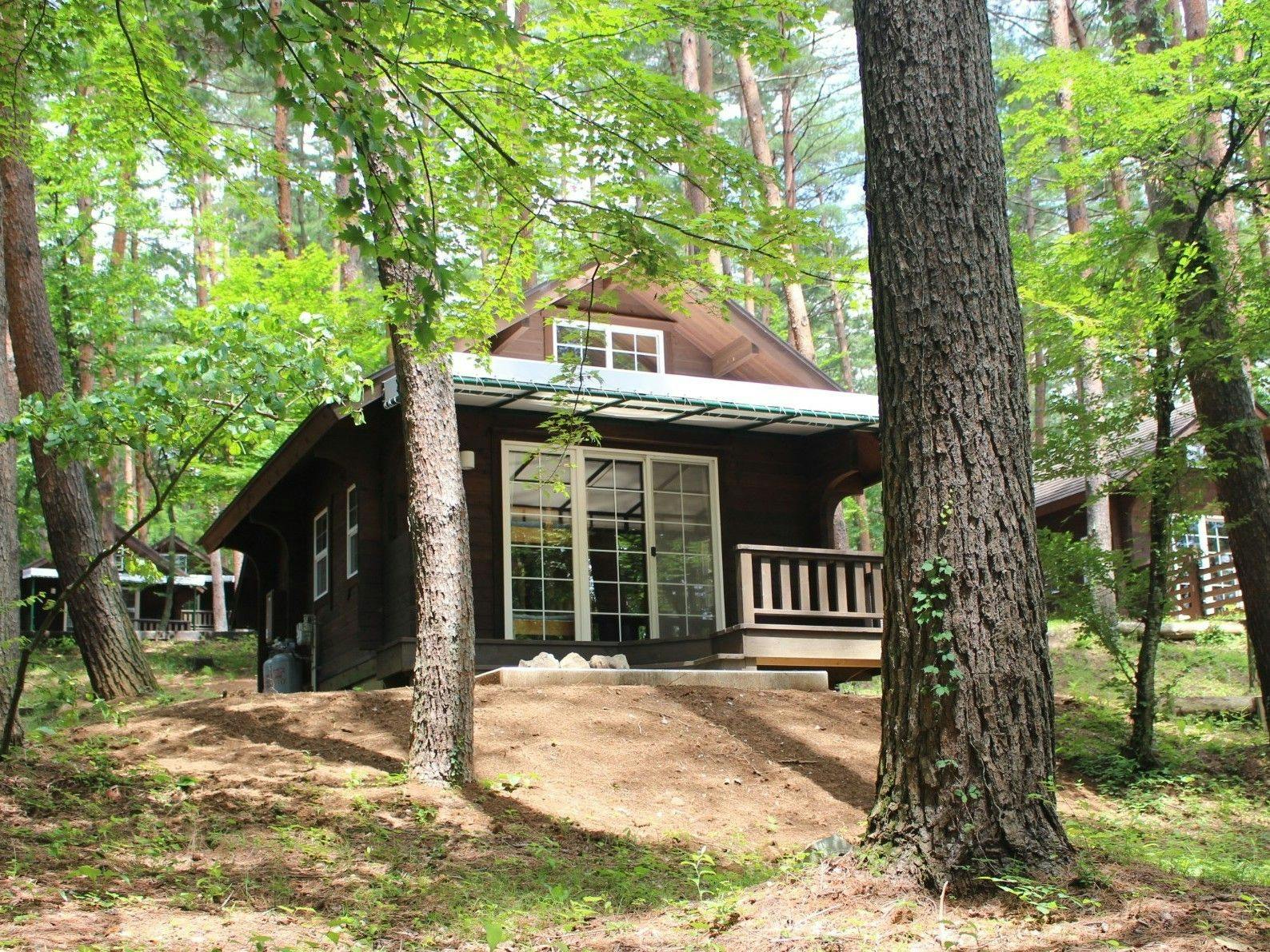 กระท่อมแคมป์ไฟ