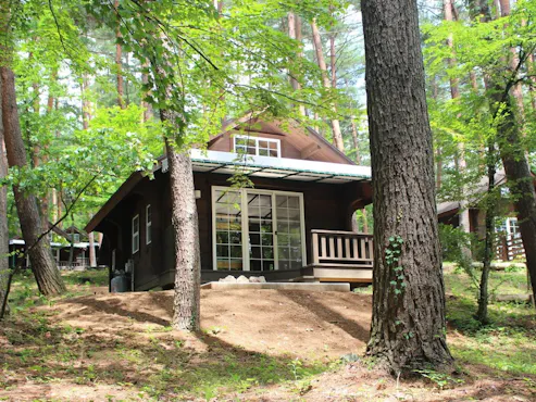 กระท่อมแคมป์ไฟ