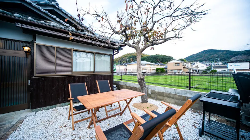 Awaji Egaosakuie in Sumoto