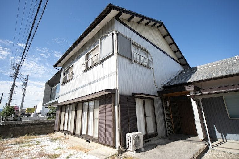 Yokkaichi Large House in Shimizucho nearby Yokkaic・・ 施設全景