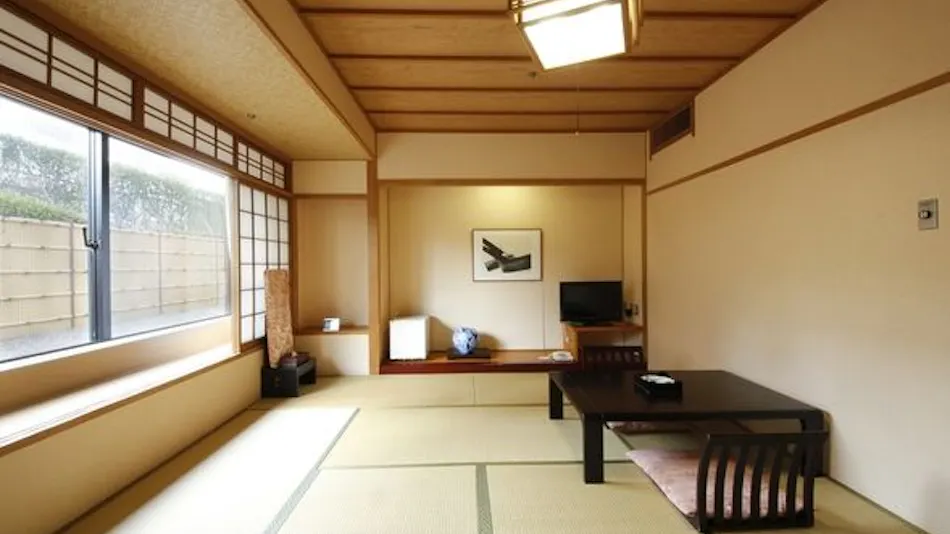 Hiroshima Garden Palace, Japan Private School Promotion and Mutual Aid Corporation Hiroshima Hall