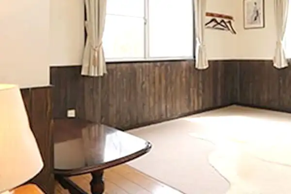 ・ห้องพักแบบสามคน พร้อมชุดฟูก 3 ชุด