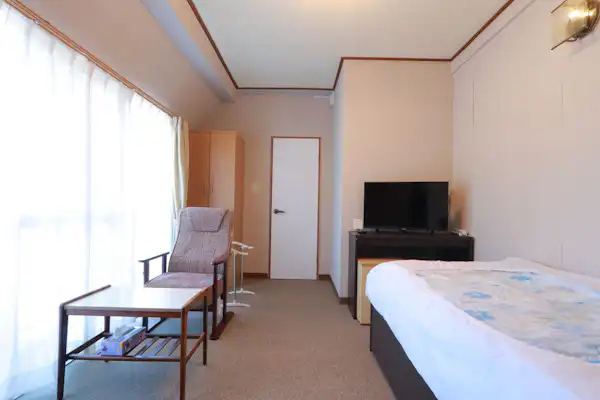 ห้องพักเดี่ยวชั้น 4 (มีข้อจำกัด)