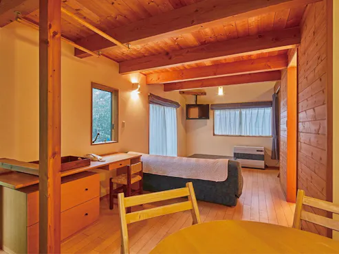 Kottage Baru dengan Loteng