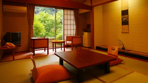 일반실 (다다미 10장 일본식 방)