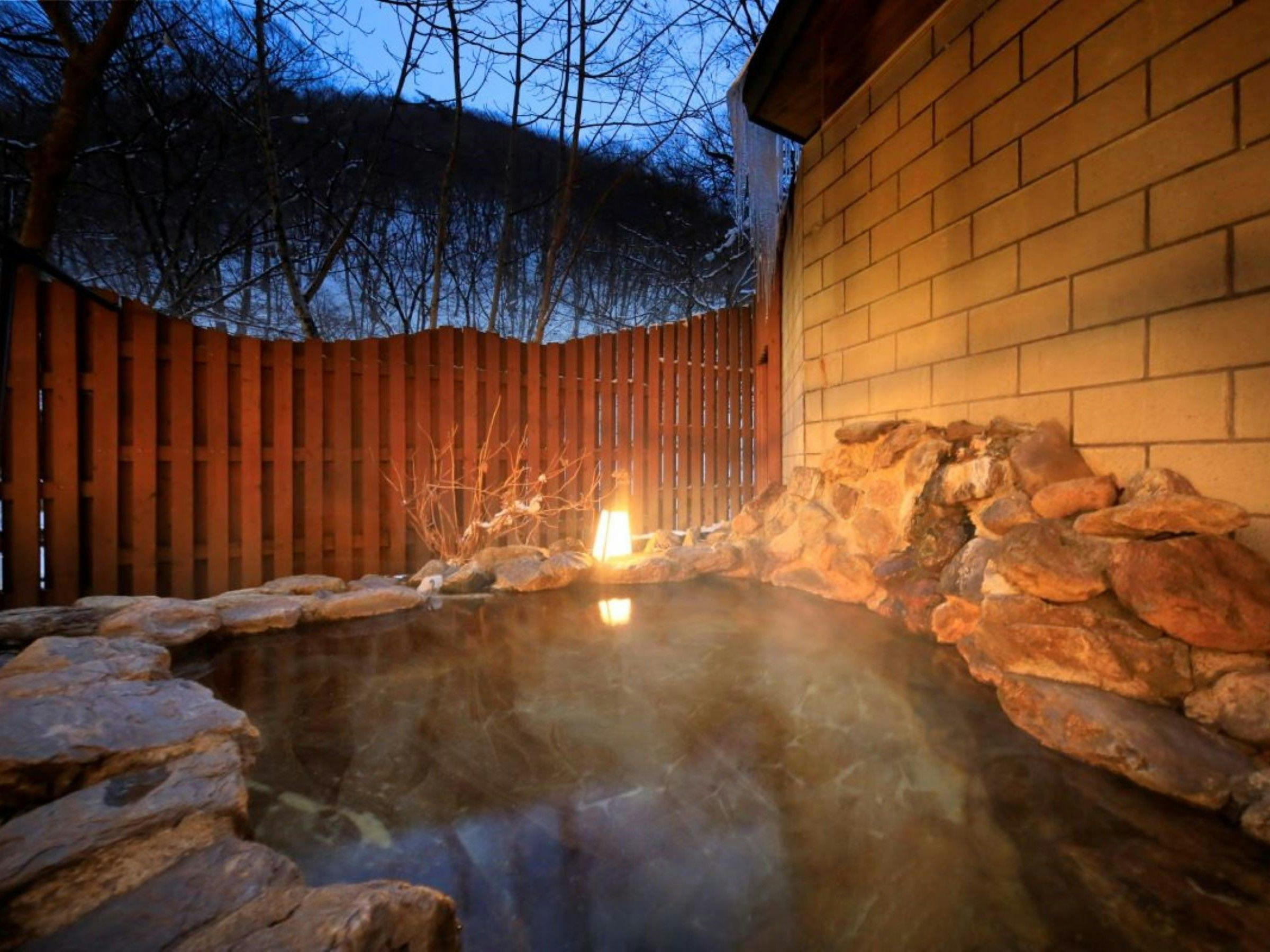 Hanamaki Onsenkyo Dai Onsen Iyashiro no Yu Hotel Sanemon
