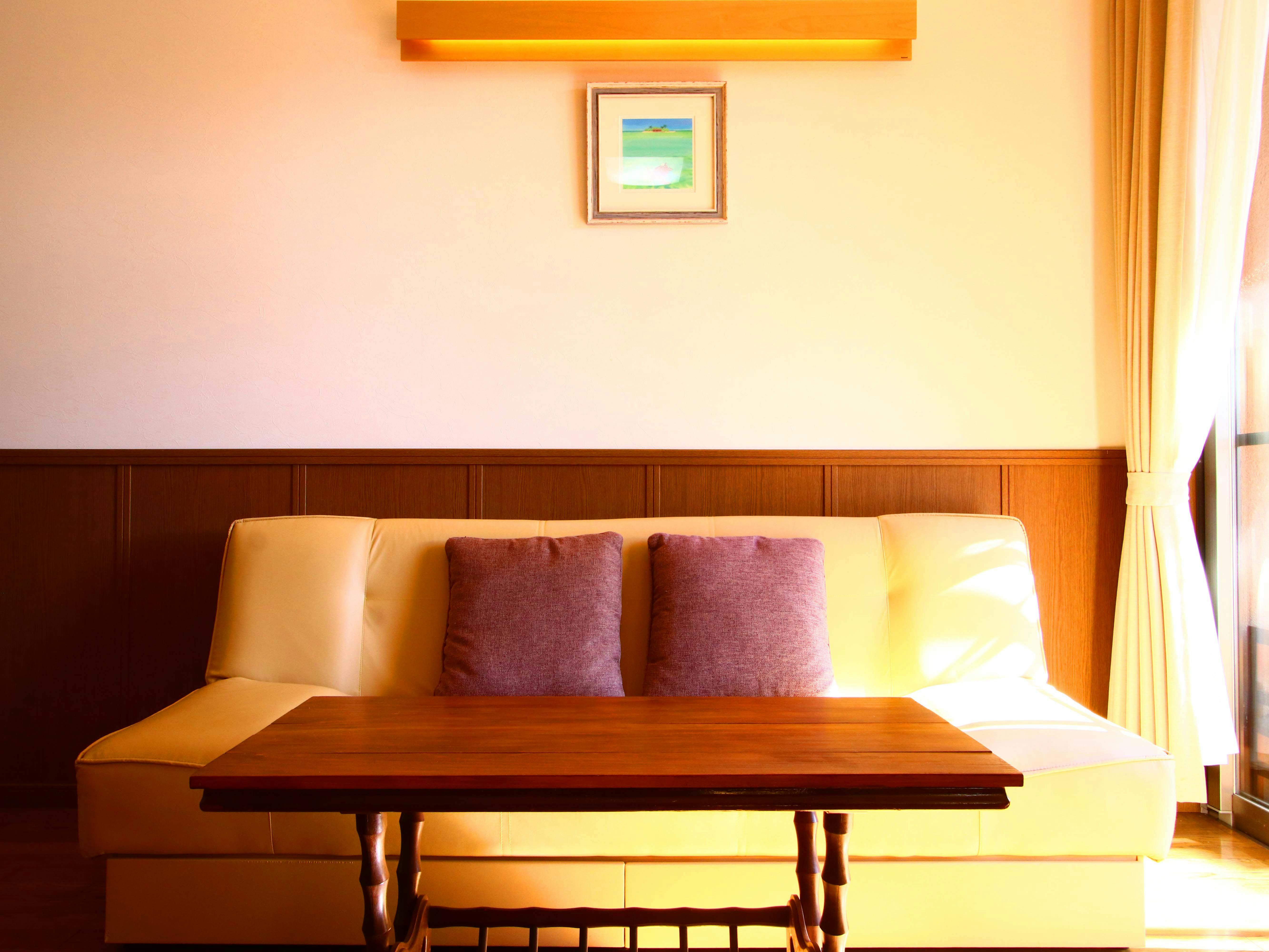 Sunny's Pawprints: Pet-Friendly Onsen Inn