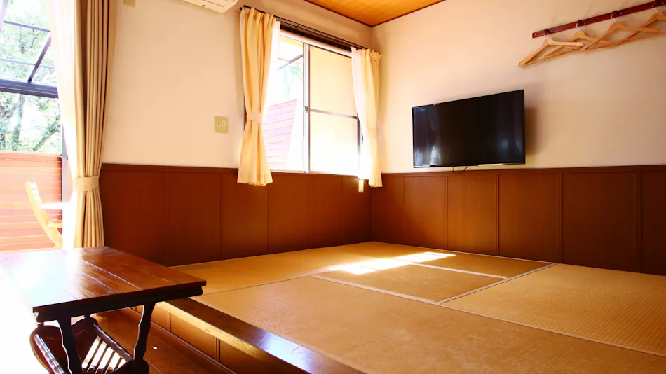Sunny's Pawprints: Pet-Friendly Onsen Inn