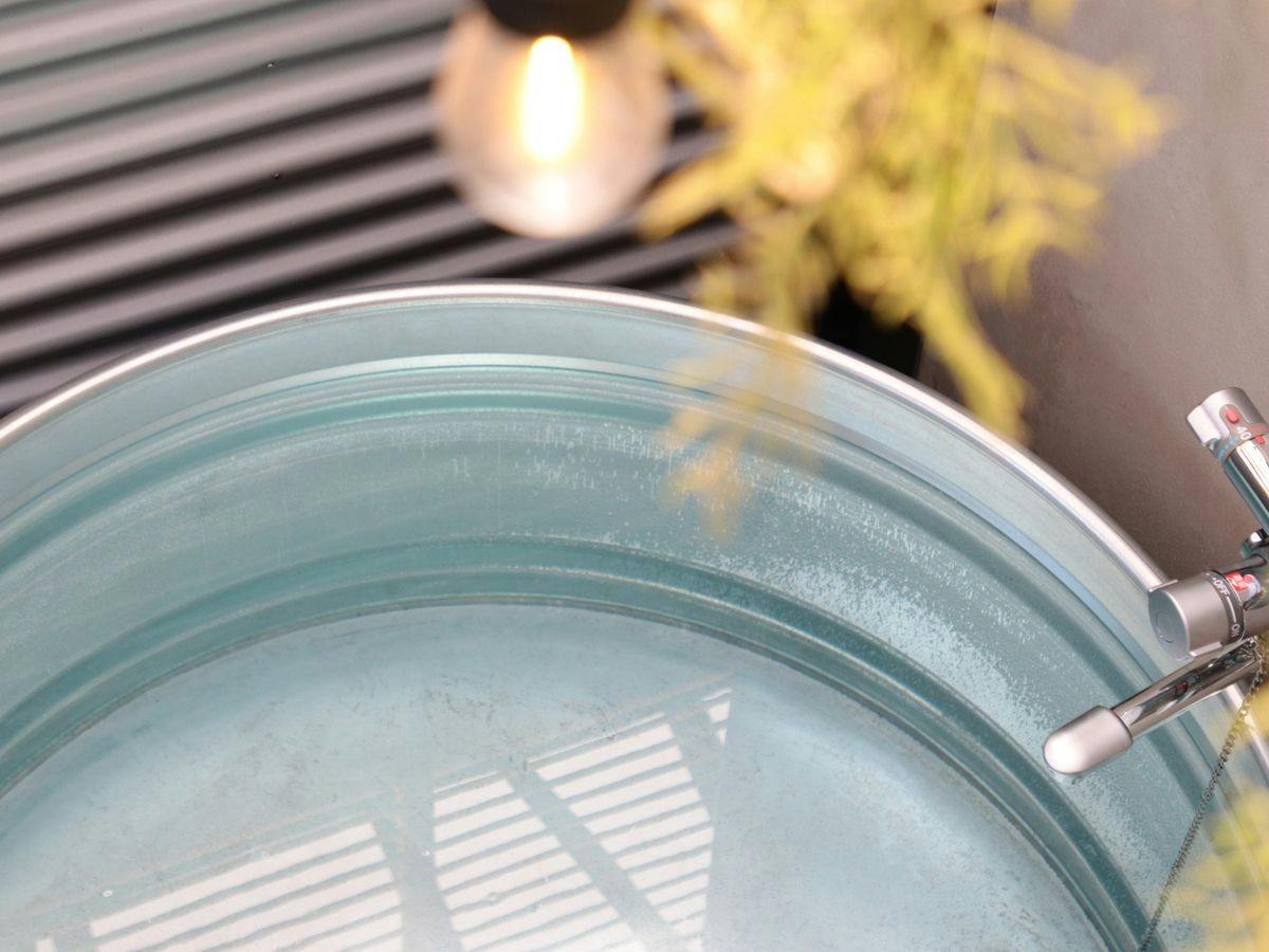 Sunny's Pawprints: Pet-Friendly Onsen Inn